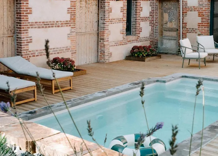 Maison Eudoise, Piscine Et